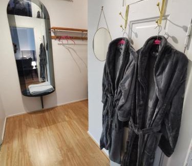 Karhula Apartment | Cozy Studio with Sauna - Ideal for Families and Pets