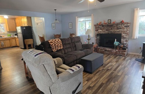 Glencoe Cabin | Relaxing cabin in the woods, family and dog friendly