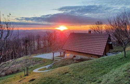 Rogatec Ski Chalet | Top-Rated Pet-Friendly Cottage at Donacka Gora