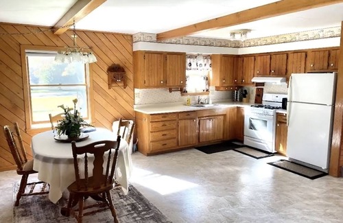 Amherst Junction House | Inviting Country Retreat with Spa and Hot Tub Amenities