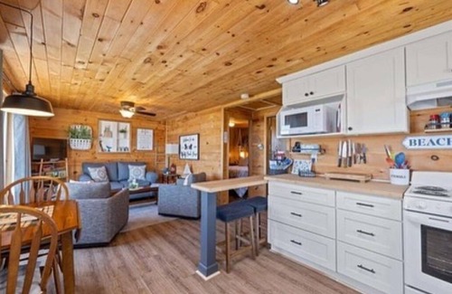 West Point Cottage | Cozy Ittybitty Beach House with Oceanfront Views in PEI