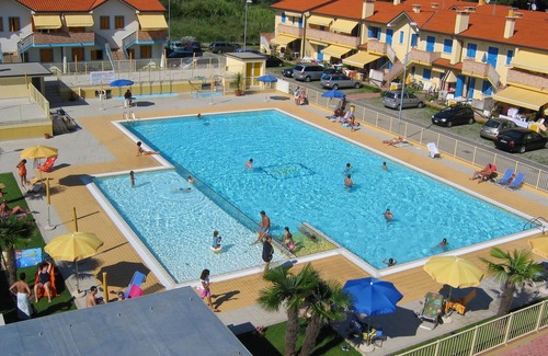 Rosapineta Apartment | Tranquil Escape Flat with Pool and Spa Amenities