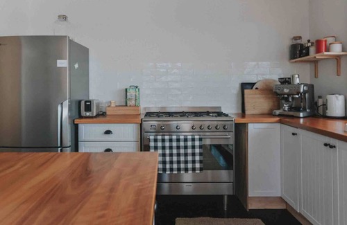 Macmasters Beach House | Family-Friendly Retreat Just Steps from the Beach