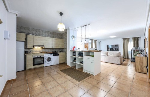 Cobisa Apartment | Relaxing Getaway 15' from Toledo