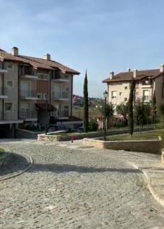 Mullet Apartment | Tranquil Apartment Stay in Tirana's Prime Neighborhood
