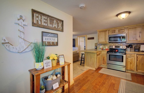 Hope Cabin | Tranquil Retreat with Pet-Friendly Amenities Up North