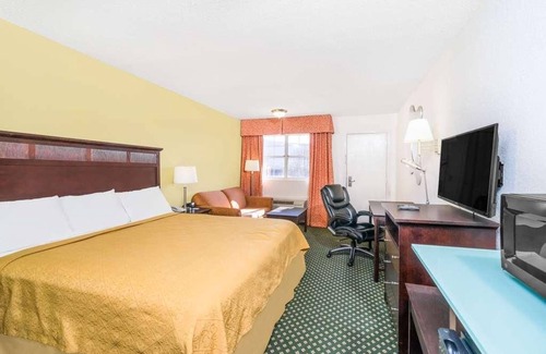 Lookout Valley Neighborhood Association Resort | Serene Hideaway: Pet Friendly with Pool Near Chattanooga Zoo