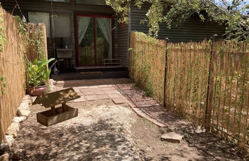 Lakeway Apartment | Serene Hill Country Suite Steps from the Lake with Terrace