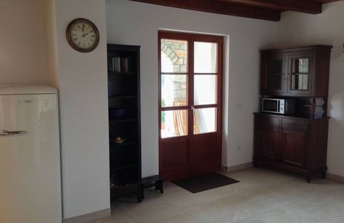 Groznjan House | Peaceful Retreat with Pool, Spa & Perfect Guest Rating