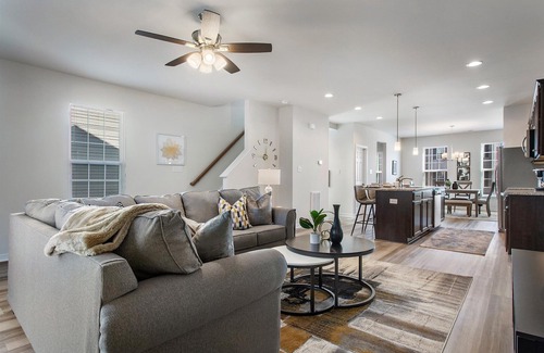 Chester House | Cozy Retreat for Extended Stays with Pet-Friendly Amenities