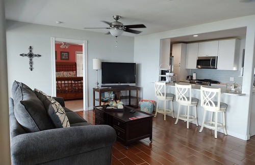 Rockport House | Tranquil Bay View Retreat Near Rockport Beach - 9.8/10 Rated
