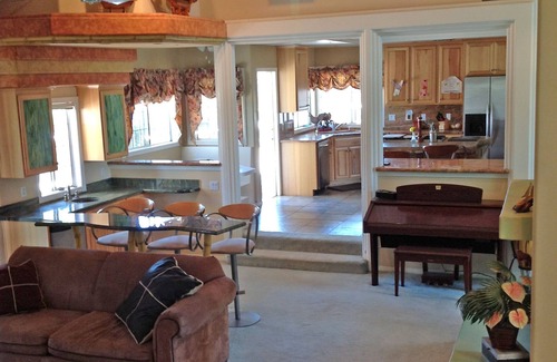 Moorpark House | Tranquil Island Oasis with Oceanfront Views and Pool Access