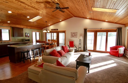 Crandon House | Serene Lakefront Retreat with Pool and Spectacular Views