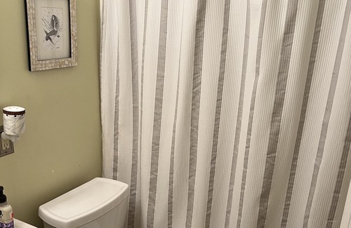 Arcadia Cottage | Relaxing Morse Lake Waterfront Cottage in Cicero!