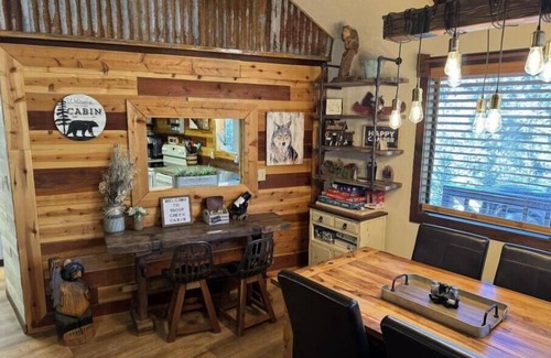 Payson Cabin | Inviting Mountain Retreat with Trails, Fishing & Waterfalls