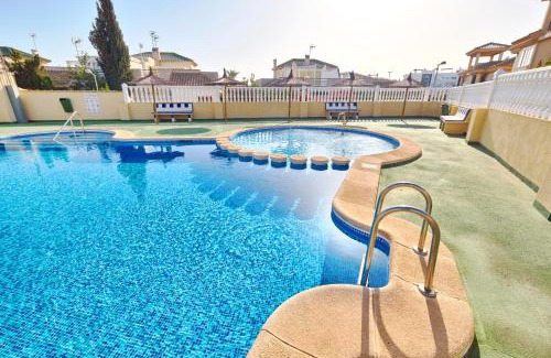 Los Altos Apartment | Relaxing Oasis for Digital Nomads with Pool