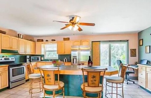 Breezeswept Beach Estates House | Peaceful Ocean Escape at Ramrod Summerland Key