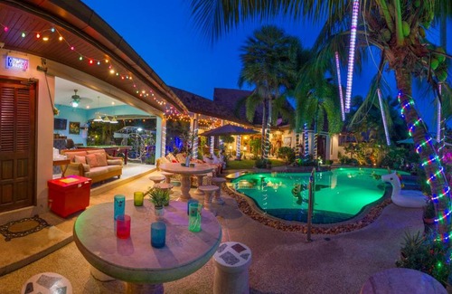 Nong Pla Lai Villa | Tranquil Palm Pool Villa with Private Swimming Oasis