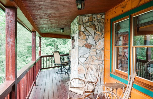 Piney Creek Cabin | Idyllic Cabin Retreat with Family-Friendly Amenities