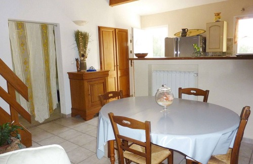 Saint-Pons House | Tranquil Holiday Retreat with Pool & Family-Friendly Perks
