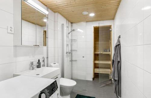 Vantaa Apartment | Relaxing Sauna House