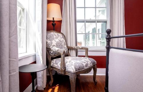 Luray House | Relaxing Shenandoah Valley Stay with Scenic Views in Luray, Virginia