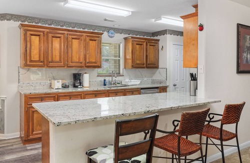Santa Fe House | Inviting Single-Family Retreat on 2 Acres Near Houston