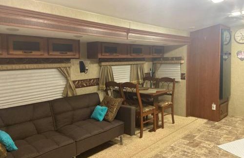 Ernul House | Tranquil Getaway in Picturesque North Carolina - 10/10 Rating