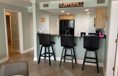 Biloxi Condo | Experience Biloxi's Vibrant Spring and Summer Getaway!