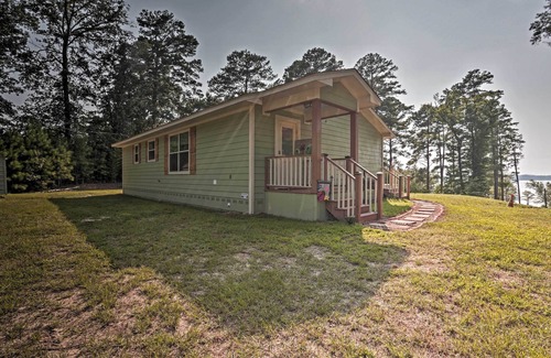 Jefferson Cottage | Relaxing Texas Retreat with Ocean Views Near Boat Ramp