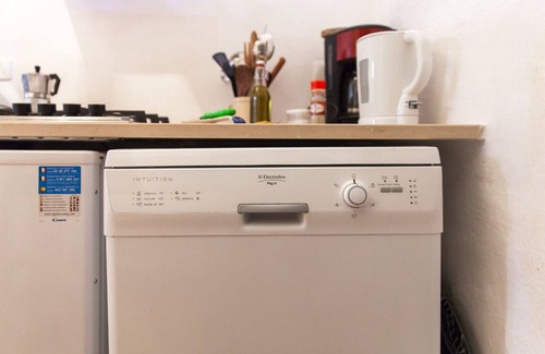 Locorotondo House | Comfortable Trullo Near Valled'Itria with Spa & Breakfast