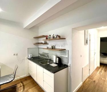 Sankt Ulrich Apartment | Pet-Friendly Apartments Spittelberg Gardegasse - Rated 8.6/10