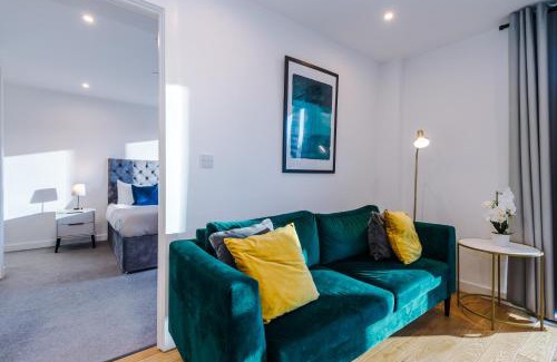 The Westside Apartment | Exceptional 2-Bed Apartment in Birmingham, Pet Friendly Stay