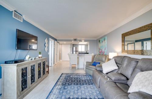 Hudson Apartment | Inviting Hudson Condo with Breathtaking Coastal Views