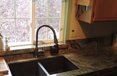 West University House | Ideal Reno Residence: Perfect Location & Family-Friendly Stay