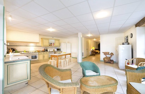 Loubressac Cottage | Inviting Gite with Pool & Terrace in the Dordogne Valley