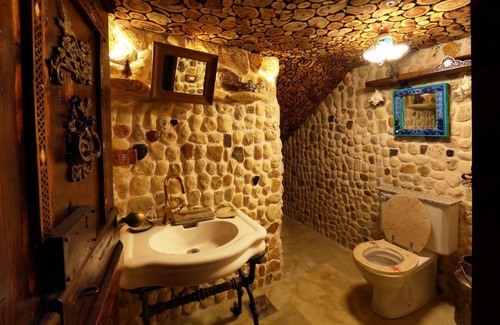 Remhala House | Exceptional Stay at Remhala Guest House with Breakfast & Dining