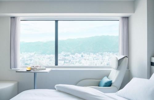 Sannomiya Hotel | Discover remm plus Kobe Sannomiya: 4-Star Stay with Breakfast