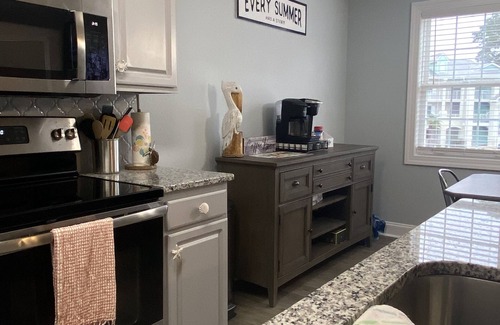Calabash Condo | Freshly Remodeled Condo with Ocean View & Pool Access