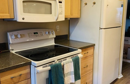 Waimea House | Modern 2-Bedroom Condo Steps from Waimea Town & Beaches