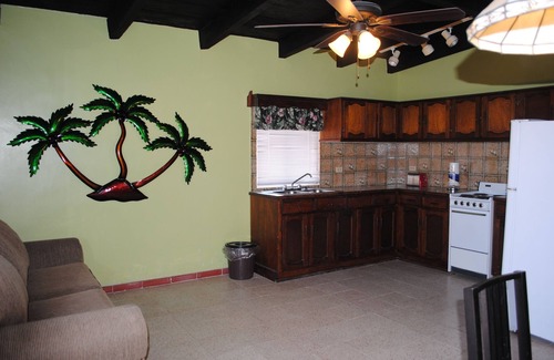 Las Conchas House | Beachfront Haven: 4-Bedroom Home with Ocean View Amenities
