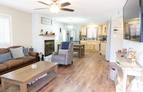 Ruidoso Cabin | Stylish Cabin with Grill, Near Midtown & Hiking Trails