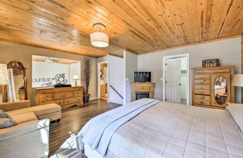 Crestline House | Discover the Remodeled Crestline Retreat Steps from Lake Gregory