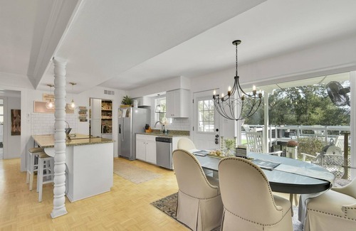 Hilltop Lakes Resort | Inviting Remodeled Hilltop Lake House with Pool & Spa