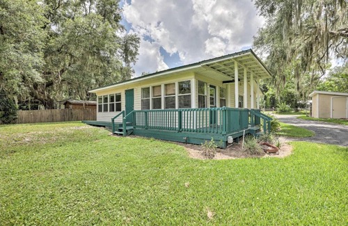 Melrose House | Beautiful Lakefront Home with Docks and Pet-Friendly Amenities