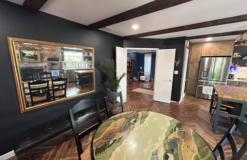 Santa Ana Heights House | Remodeled Surf City Mid Century bed/2 bath home AC, WiFi in Huntington Beach