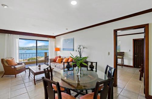 Playa Flamingo House | Elegant Flamingo Condo with Breathtaking Ocean Views