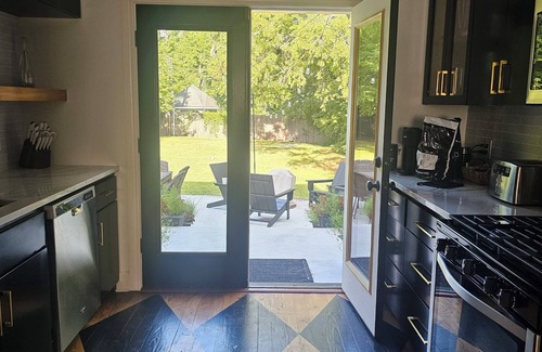 Norman House | Remodeled Two Story Retreat: Pet Friendly & Family Ready