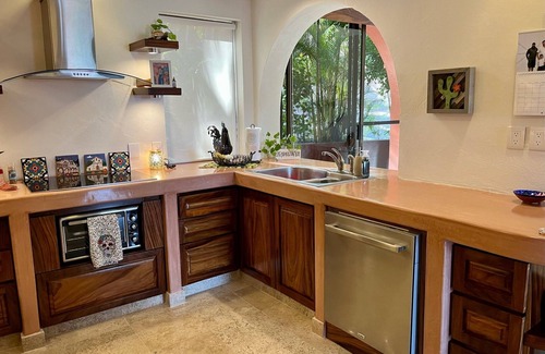 Ixtapa Villa | Ideal Villa Steps from Beach with Ocean View & Pool Access