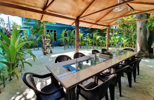 Nilandhoo House | Kid-Friendly Retreat at Remora Summer House - 10/10 Rated
